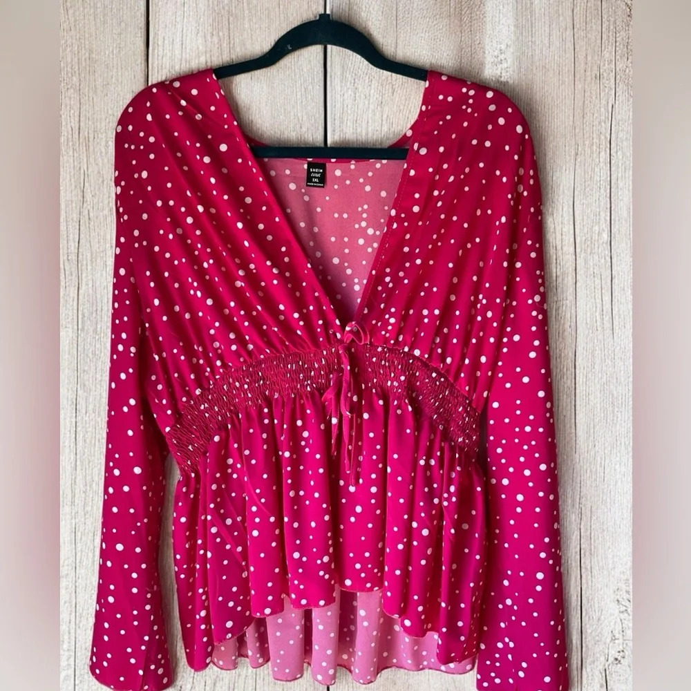 SHEIN hot pink polka dot blouse NWOT -1X (F12)